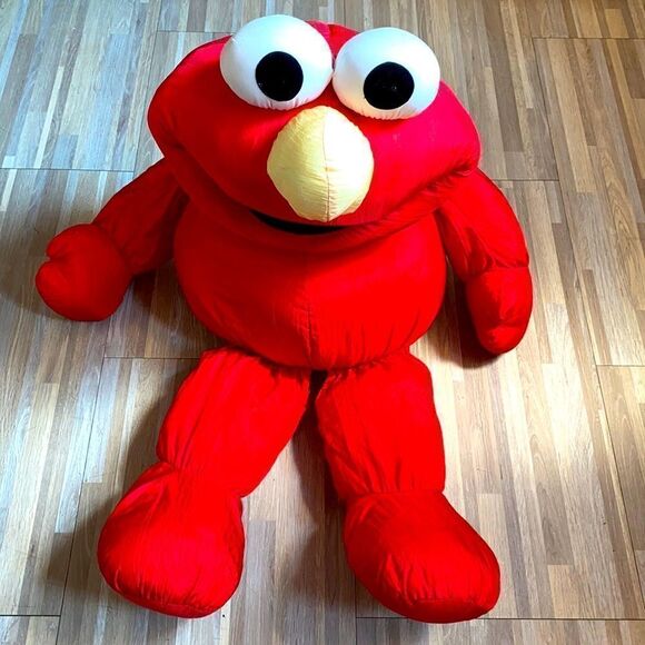Jumbo Elmo Sesame Street large plush 90s vintage red parachute material plush - Picture 5 of 5